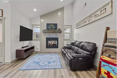 454 SW Rose Ave, Dallas, OR 97338 - Photo 8