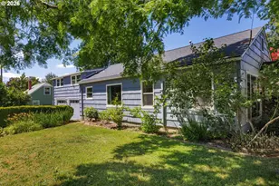 2490 Emerald St, Eugene, OR 97403 - Photo 26