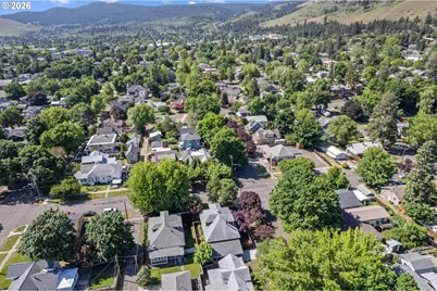 701 Washington Ave, La Grande, OR 97850 - Photo 40