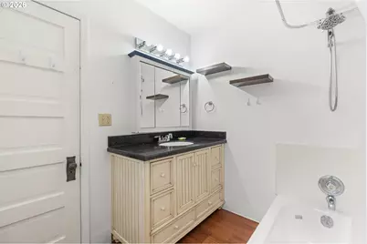 701 Washington Ave, La Grande, OR 97850 - Photo 12