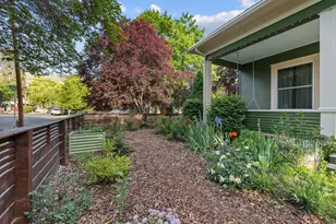 701 Washington Ave, La Grande, OR 97850 - Photo 4