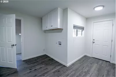 278 Cherry Ct, Cottage Grove, OR 97424 - Photo 26