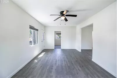 278 Cherry Ct, Cottage Grove, OR 97424 - Photo 8