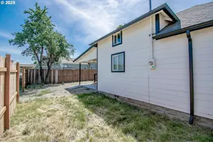 278 Cherry Ct, Cottage Grove, OR 97424 - Photo 36