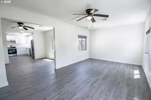 278 Cherry Ct, Cottage Grove, OR 97424 - Photo 6