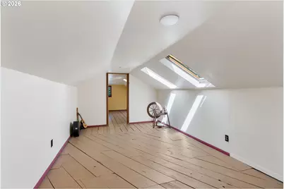 1003 5th St, Hood River, OR 97031 - Photo 22