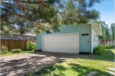 1003 5th St, Hood River, OR 97031 - Photo 34