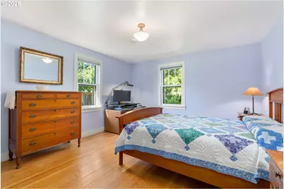 1003 5th St, Hood River, OR 97031 - Photo 14