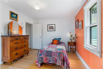 1003 5th St, Hood River, OR 97031 - Photo 18