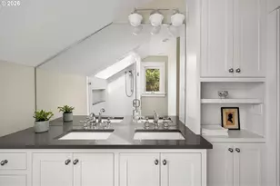 4003 SW Hillsdale Ave, Portland, OR 97239 - Photo 32