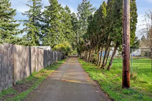 14601 SE River Rd, Milwaukie, OR 97267 - Photo 8