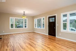 4728 NE 30th Ave, Portland, OR 97211 - Photo 8