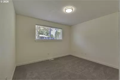 680 SW Willow Creek Dr, Beaverton, OR 97003 - Photo 26
