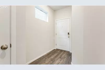 2933 U St, Springfield, OR 97477 - Photo 2