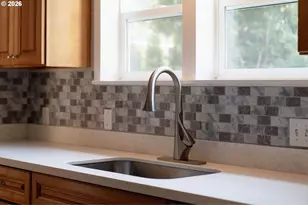 2010 NE 78th Ave, Portland, OR 97213 - Photo 14