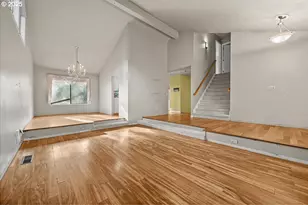 17427 SW Rivendell Dr, Portland, OR 97224 - Photo 4