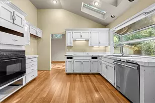 17427 SW Rivendell Dr, Portland, OR 97224 - Photo 14