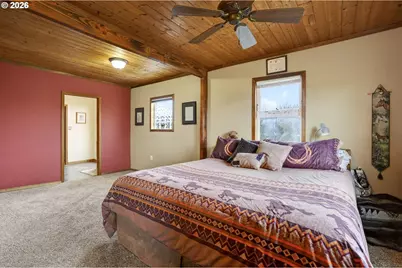 10093 NE Wiseacre Ln, Aurora, OR 97002 - Photo 34