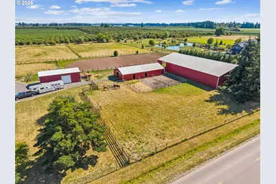 10093 NE Wiseacre Ln, Aurora, OR 97002 - Photo 6