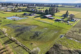 10093 NE Wiseacre Ln, Aurora, OR 97002 - Photo 6