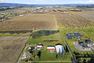 10093 NE Wiseacre Ln, Aurora, OR 97002 - Photo 4