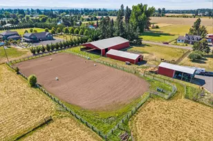 10093 NE Wiseacre Ln, Aurora, OR 97002 - Photo 4