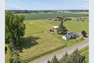 10124 Wiseacre Ln, Aurora, OR 97002 - Photo 4