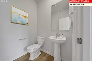 9040 SW Vermillion Dr, Tualatin, OR 97062 - Photo 8