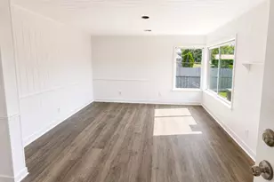 932 SW Swift Ave, Mill City, OR 97360 - Photo 4