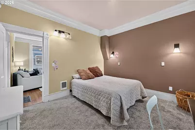 412 E 4th St, The Dalles, OR 97058 - Photo 10