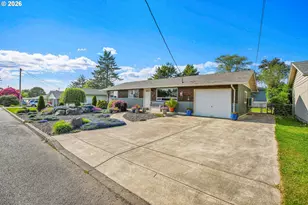 338 Northeast San-Bay-O Circle, Newport, OR 97365 - Photo 1