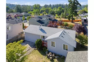 13052 SE Cora St, Portland, OR 97236 - Photo 2