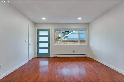 3954 N Borthwick Ave, Portland, OR 97227 - Photo 4