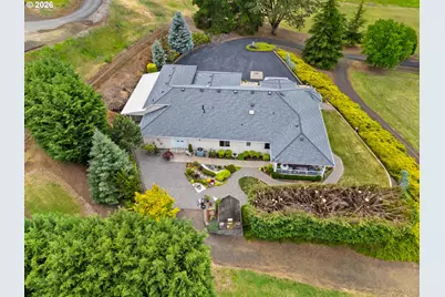 227 Darley Dr, Roseburg, OR 97471 - Photo 8
