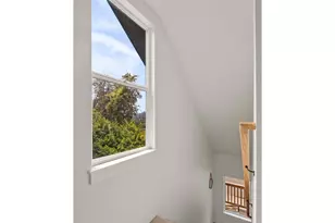 8328 SW 9th Ave, Portland, OR 97219 - Photo 18