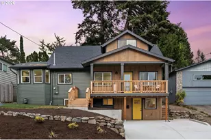 8328 SW 9th Ave, Portland, OR 97219 - Photo 40