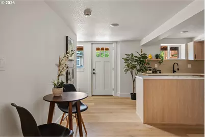 8328 SW 9th Ave, Portland, OR 97219 - Photo 28