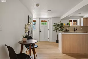8328 SW 9th Ave, Portland, OR 97219 - Photo 28