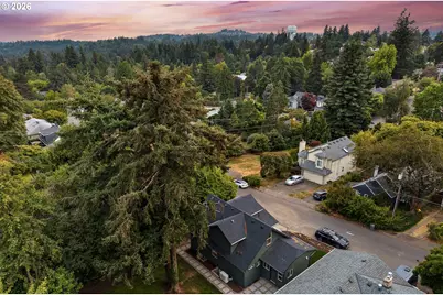 8328 SW 9th Ave, Portland, OR 97219 - Photo 44