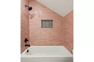 8328 SW 9th Ave, Portland, OR 97219 - Photo 24
