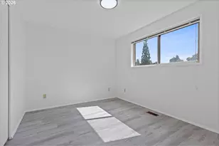4547 NW Tumalo Ct, Portland, OR 97229 - Photo 16