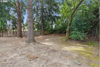 4547 NW Tumalo Ct, Portland, OR 97229 - Photo 24
