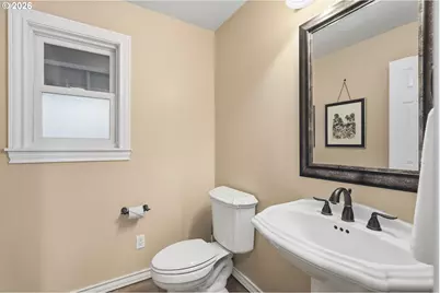 20225 S Central Point Rd, Oregon City, OR 97045 - Photo 12
