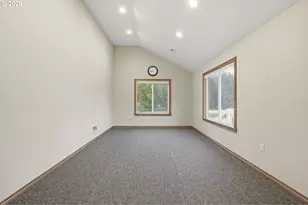 20225 S Central Point Rd, Oregon City, OR 97045 - Photo 44