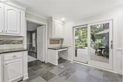 20225 S Central Point Rd, Oregon City, OR 97045 - Photo 8