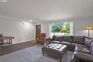 1142 9th St, Florence, OR 97439 - Photo 8