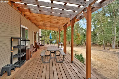 33530 Molitor Ranch Rd, Cottage Grove, OR 97424 - Photo 34
