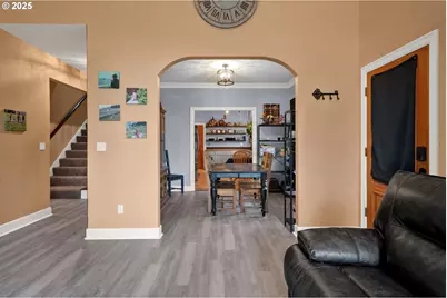 33530 Molitor Ranch Rd, Cottage Grove, OR 97424 - Photo 10