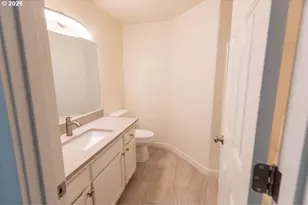 384 Lower Lavista Ct, Salem, OR 97304 - Photo 14