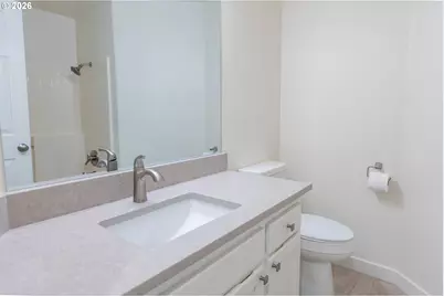 384 Lower Lavista Ct, Salem, OR 97304 - Photo 36